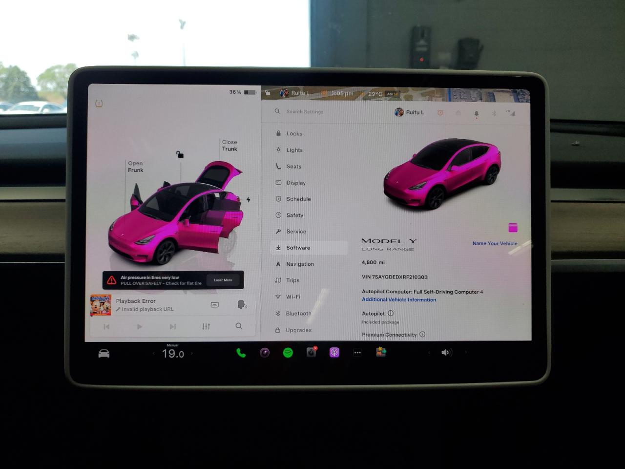 TESLA MODEL Y 2024 VIN 7SAYGDEDXRF210303 фото 9