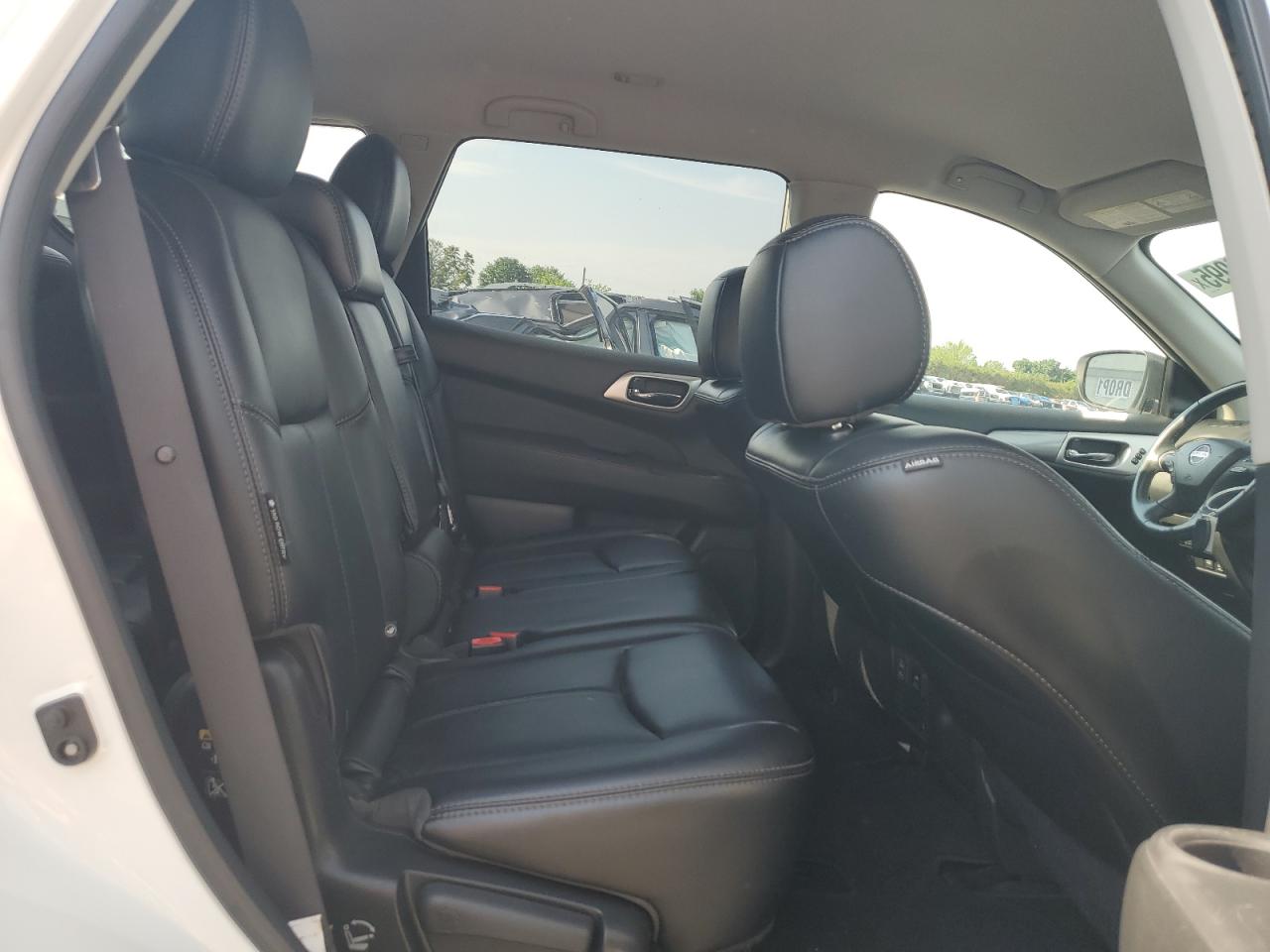 2018 Nissan Pathfinder S VIN: 5N1DR2MM9JC37125 Lot: 62840995