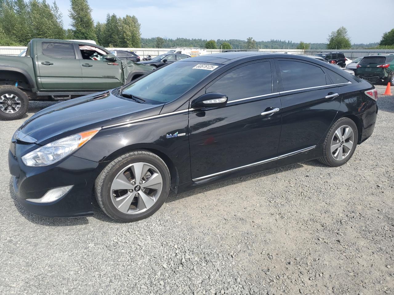 2012 Hyundai Sonata Hybrid for Sale in Arlington, WA - Minor Dent/Scratches