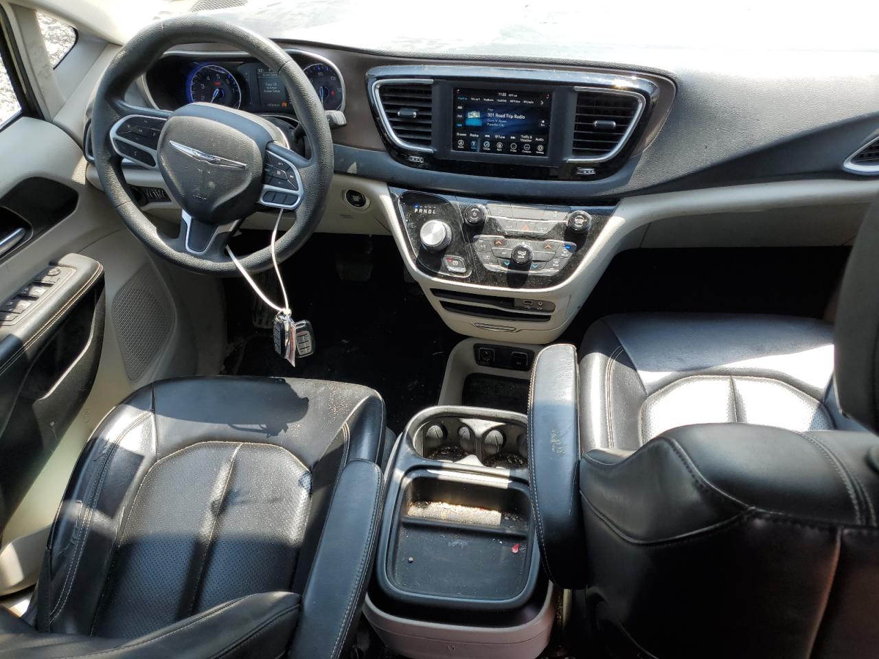 2020 Chrysler Voyager Lxi VIN: 2C4RC1DG8LR172010 Lot: 59399475