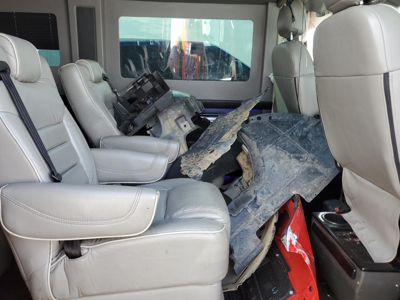 2018 Ram Promaster 2500 2500 High VIN: 3C7WRVPG4JE132206 Lot: 61034385