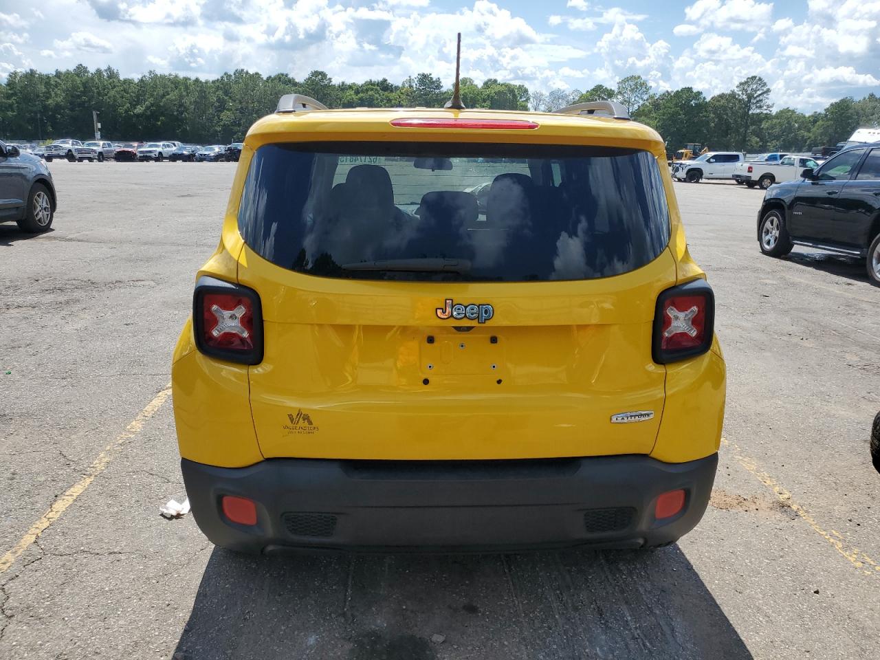 2017 Jeep Renegade Latitude VIN: ZACCJABB6HPF72808 Lot: 62174815