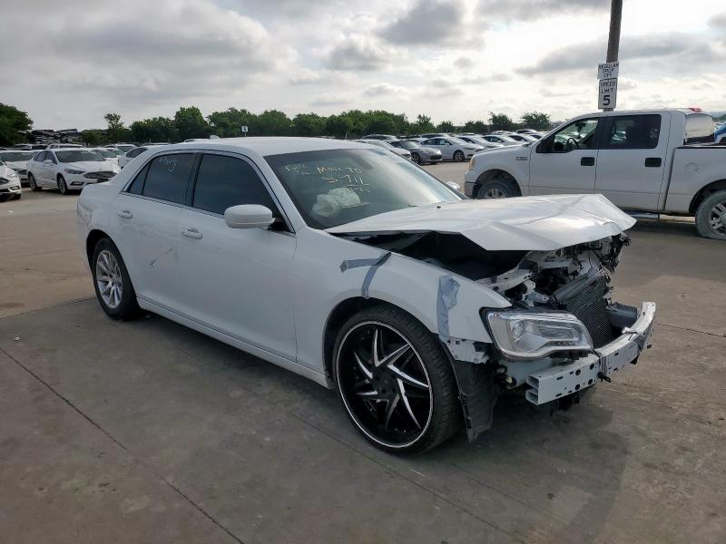  CHRYSLER 300 2017 White