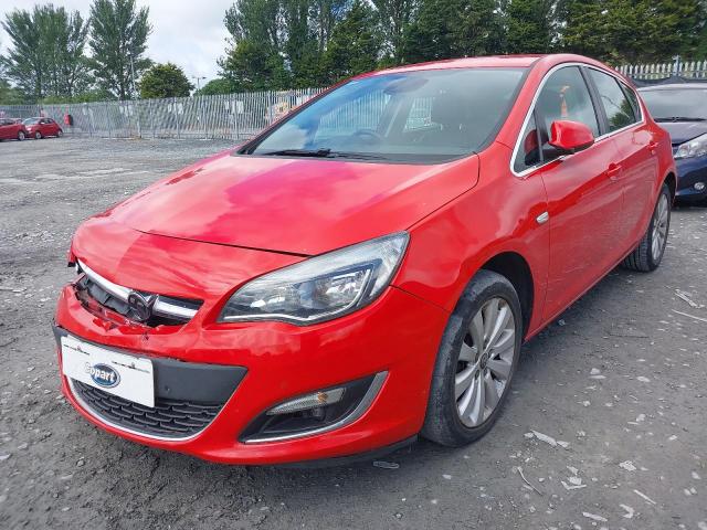 VAUXHALL ASTRA ELIT 2014