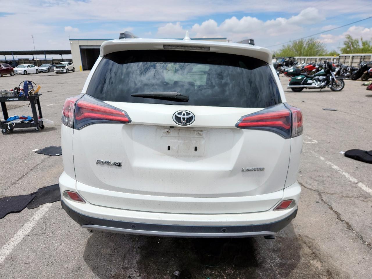 2017 Toyota Rav4 Limited VIN: 2T3YFREV7HW366524 Lot: 62487365