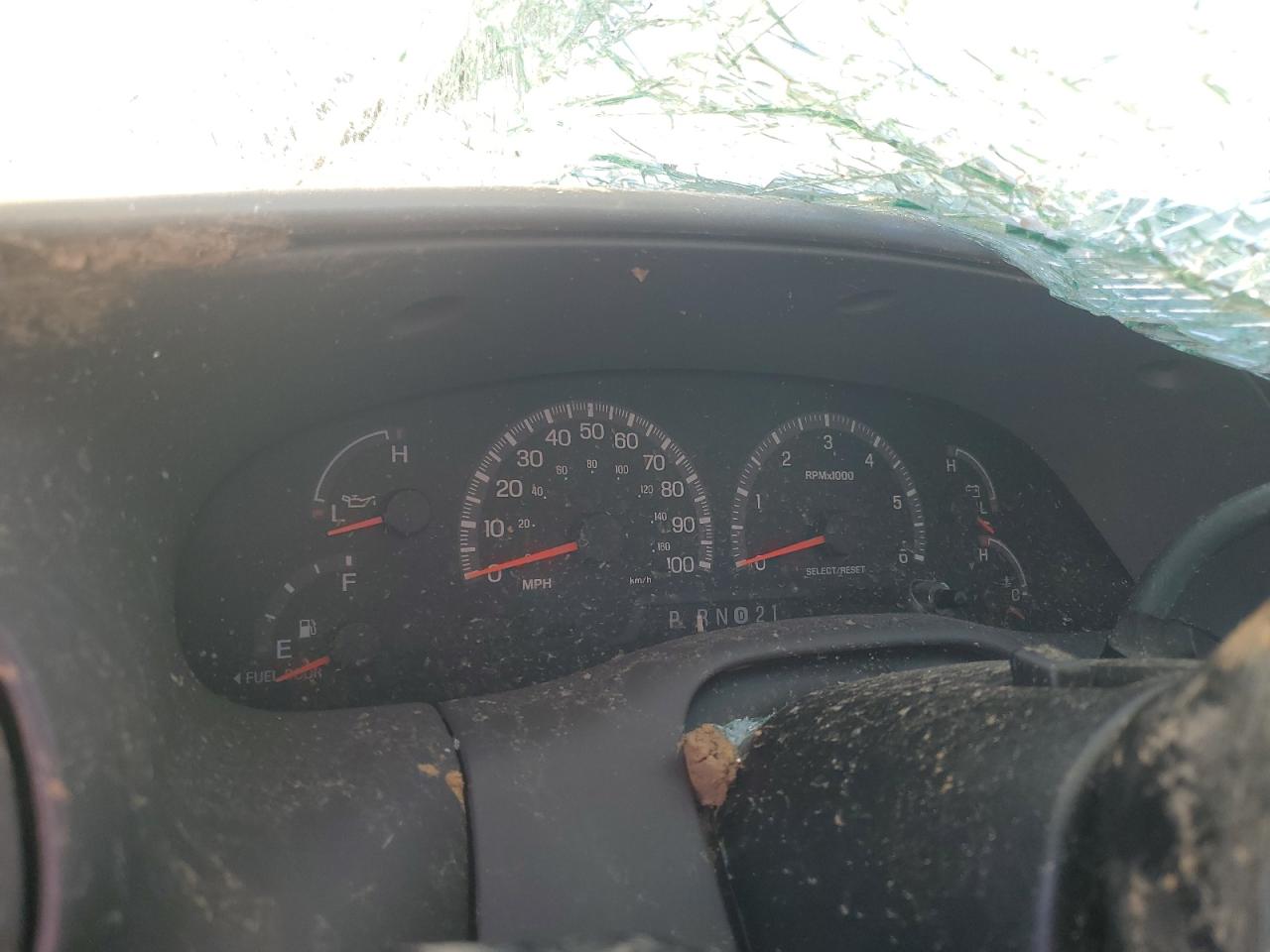 2000 Ford F150 VIN: 1FTZF1727YKB49797 Lot: 62154595
