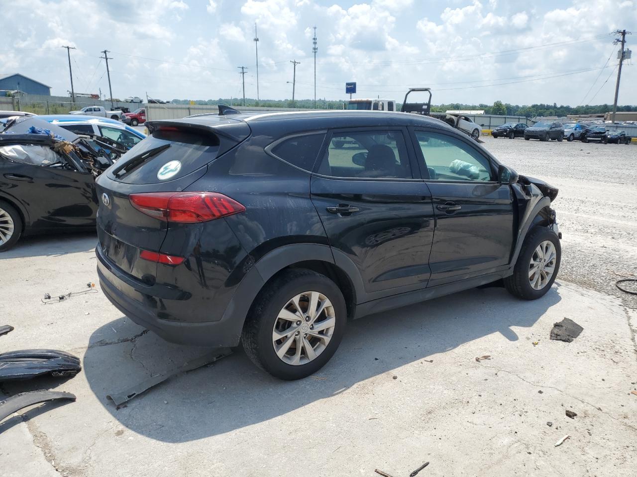 HYUNDAI TUCSON 2019 VIN KM8J33A45KU979861 фото 3