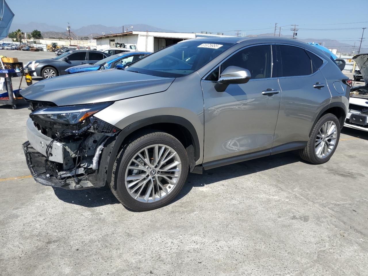 2025 Lexus Nx 350H Base for Sale in Sun Valley, CA - Front End