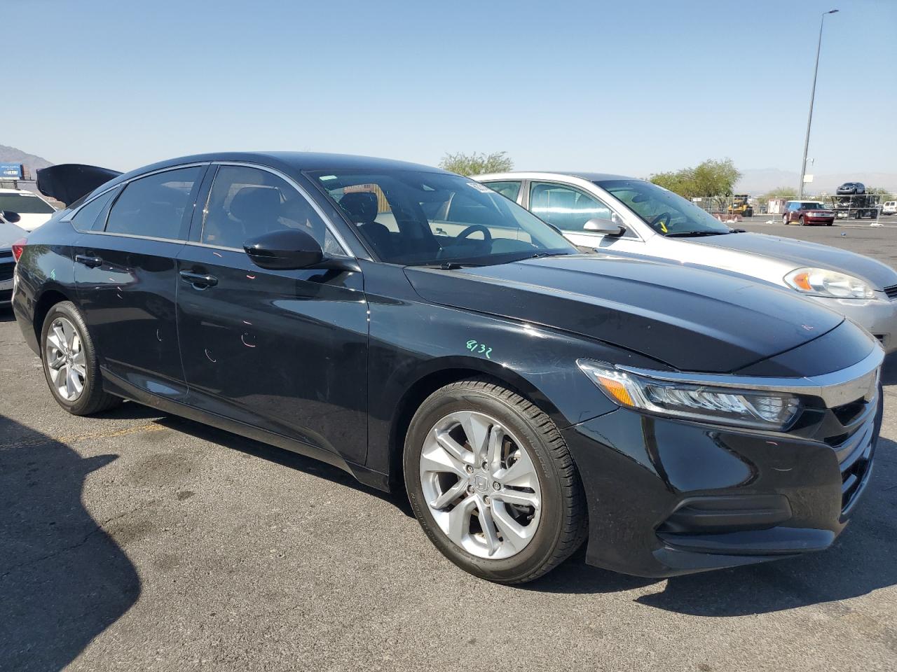 HONDA ACCORD 2019 VIN 1HGCV1F11KA071436 zdjęcie 4