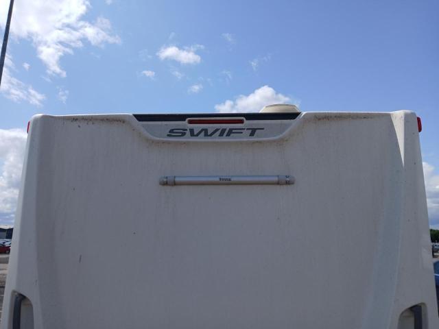 2000 SWIFT CHALLENGER