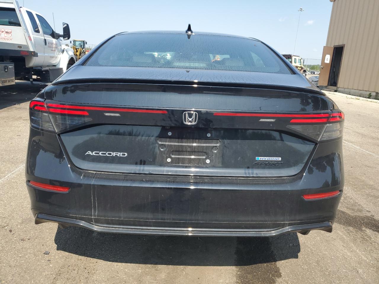 2023 Honda Accord Hybrid Sport-L VIN: 1HGCY2F7XPA070682 Lot: 60355045
