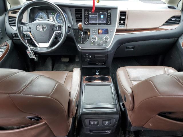 2020 TOYOTA SIENNA XLE  