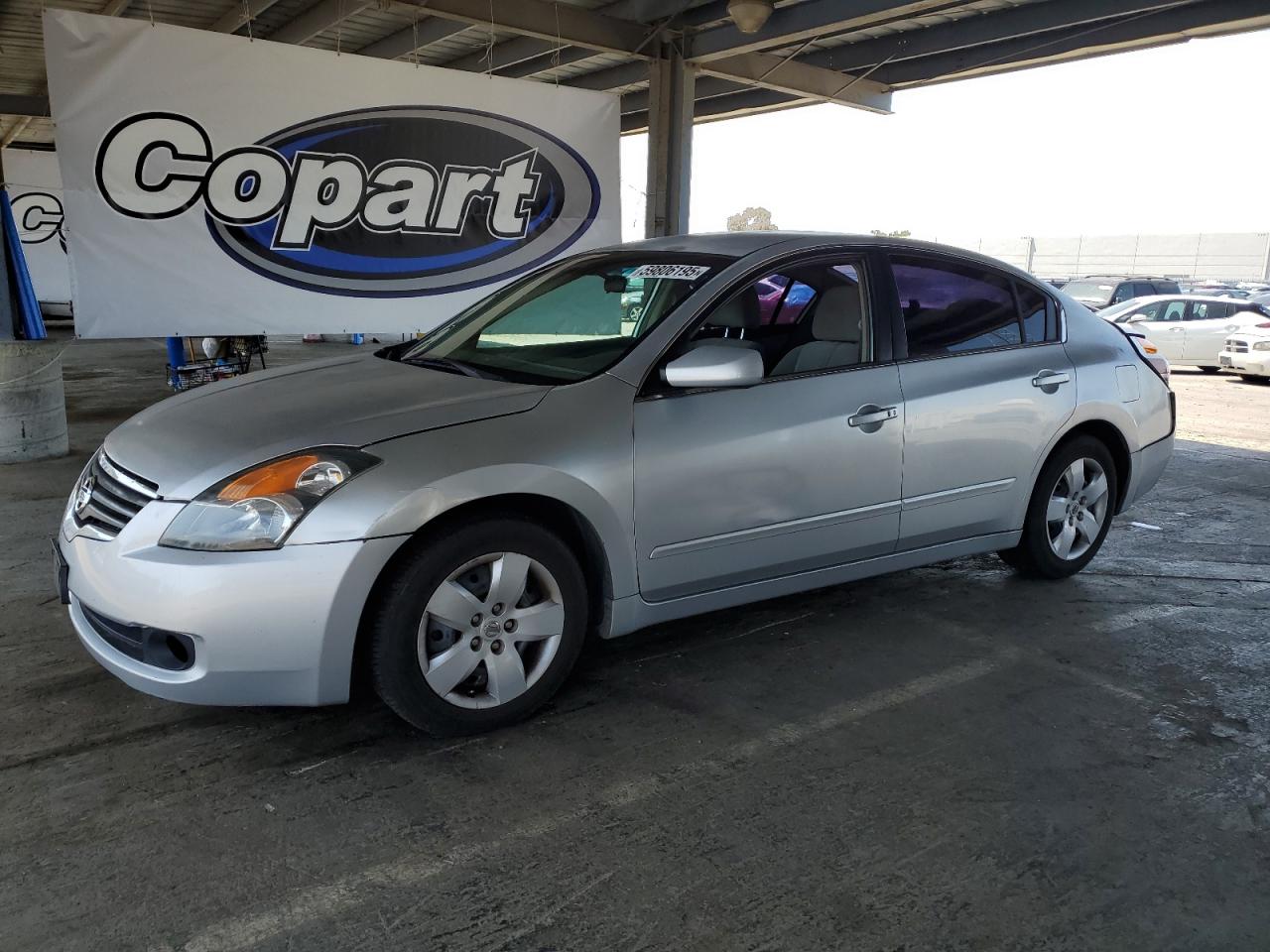 2008 Nissan Altima 2.5 for Sale in Hayward, CA - Rear End