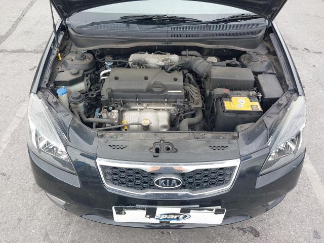 2011 KIA RIO DOMINO 
