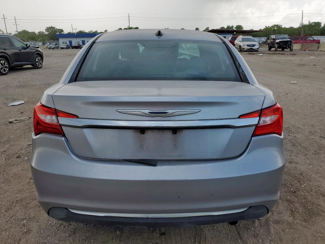 2014 Chrysler 200 Lx VIN: 1C3CCBAB7EN205555 Lot: 61434195