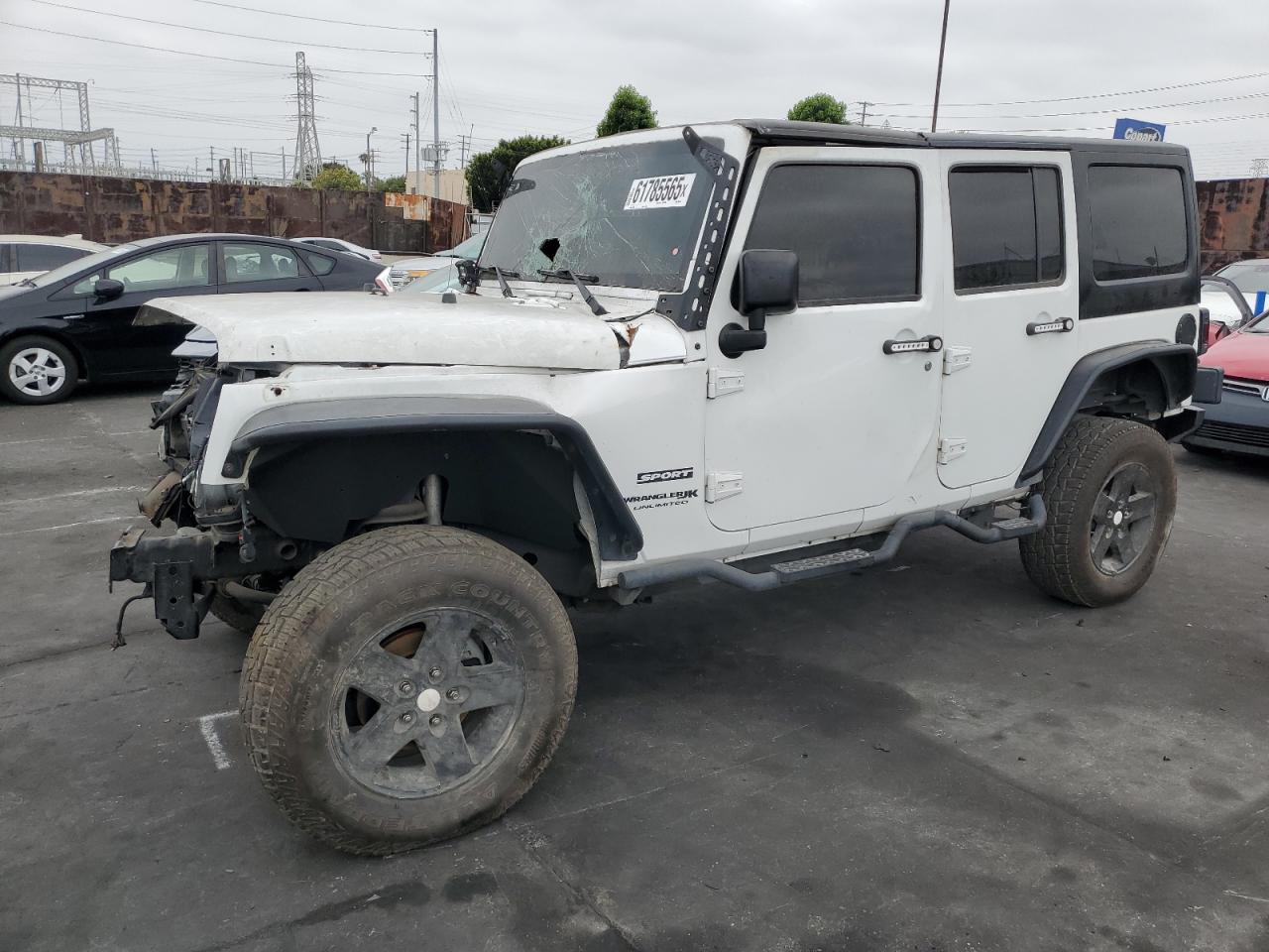 2018 Jeep Wrangler Unlimited Sport for Sale in Wilmington, CA - Front End