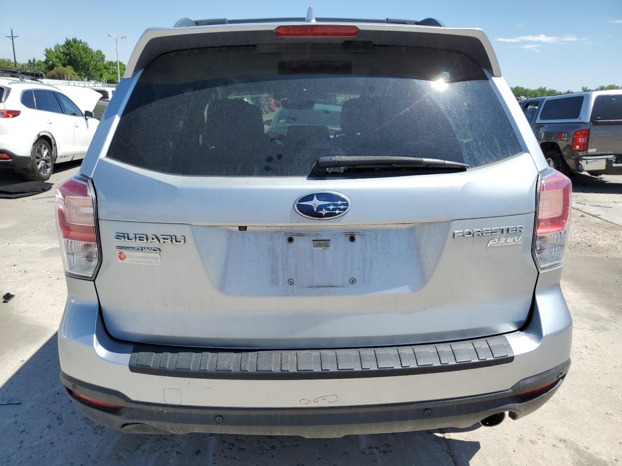 2017 Subaru Forester 2.5I Touring VIN: JF2SJAWC0HH516550 Lot: 60279865