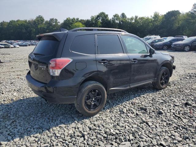  SUBARU FORESTER 2018 Черный