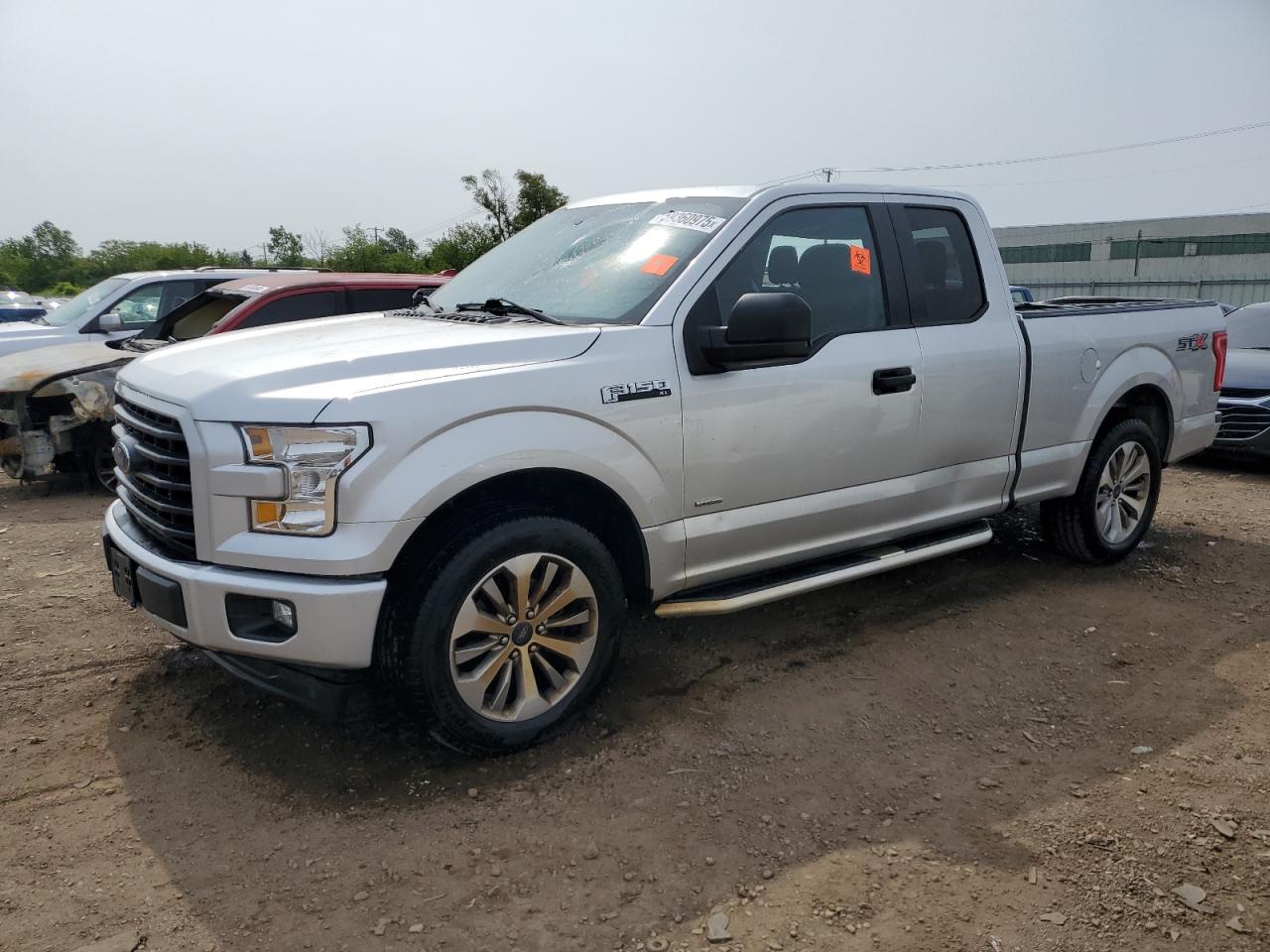 Chicago Heights, IL에서 판매 중인 2017 Ford F150 Super Cab - Top/Roof