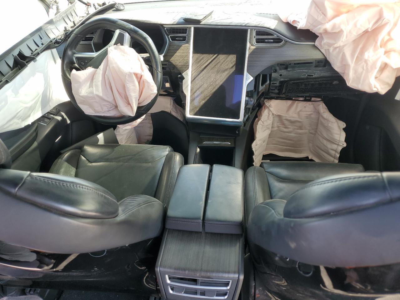 2016 Tesla Model X VIN: 5YJXCBE25GF013432 Lot: 60571645