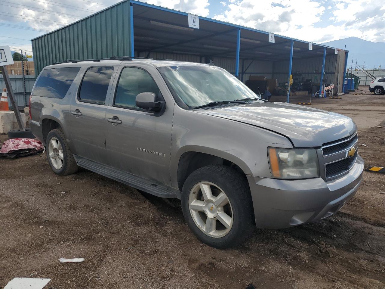CHEVROLET SUBURBAN 2007 VIN 3GNFK16347G156437 photo 4