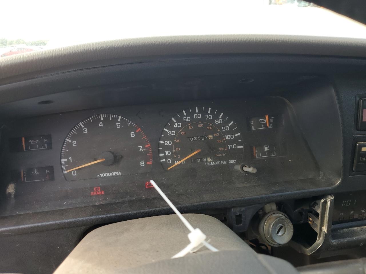 1990 Toyota 4Runner Vn39 Sr5 VIN: JT3VN39J2L0015905 Lot: 59284085