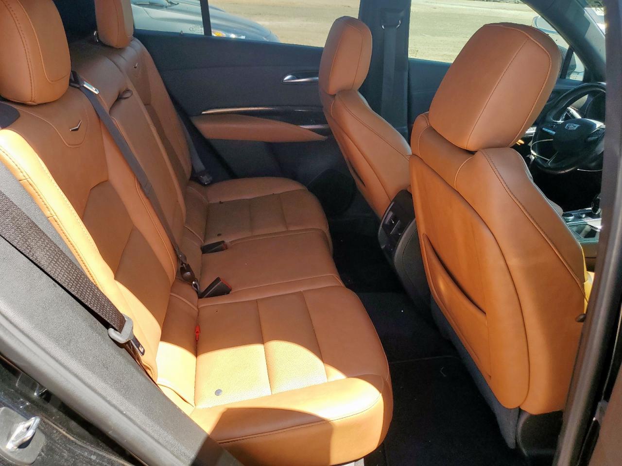 2023 Cadillac Xt4 Premium Luxury VIN: 1GYFZDR46PF107519 Lot: 60911905