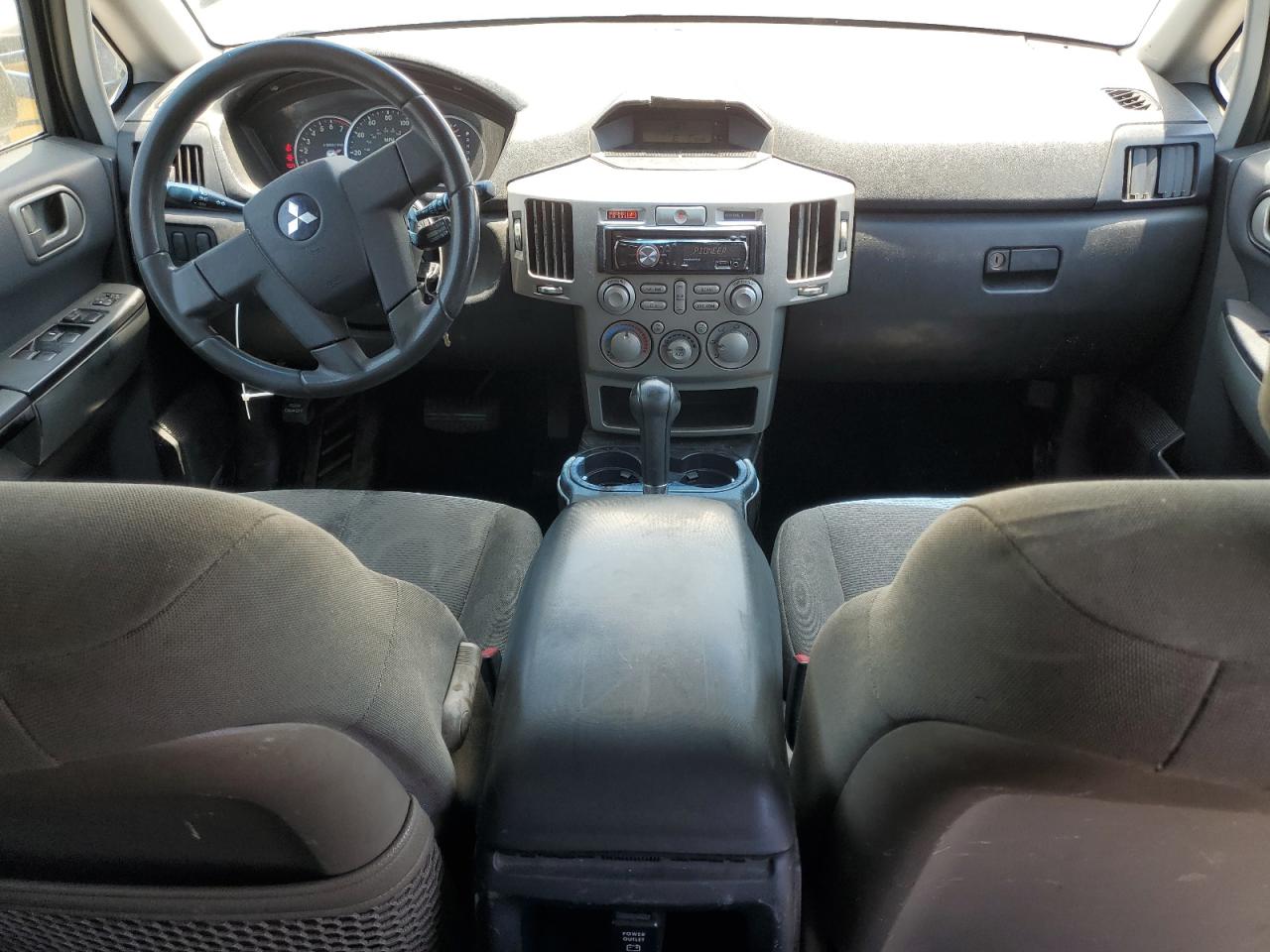 2005 Mitsubishi Endeavor Ls VIN: 4A4MM21S85E053498 Lot: 62748965