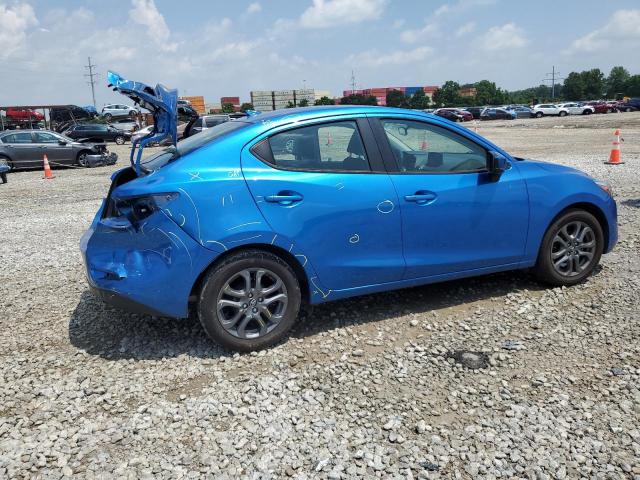  TOYOTA YARIS 2019 Granatowy