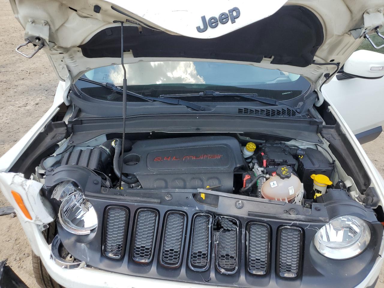 2017 Jeep Renegade Latitude VIN: ZACCJBBB5HPG59640 Lot: 60300825