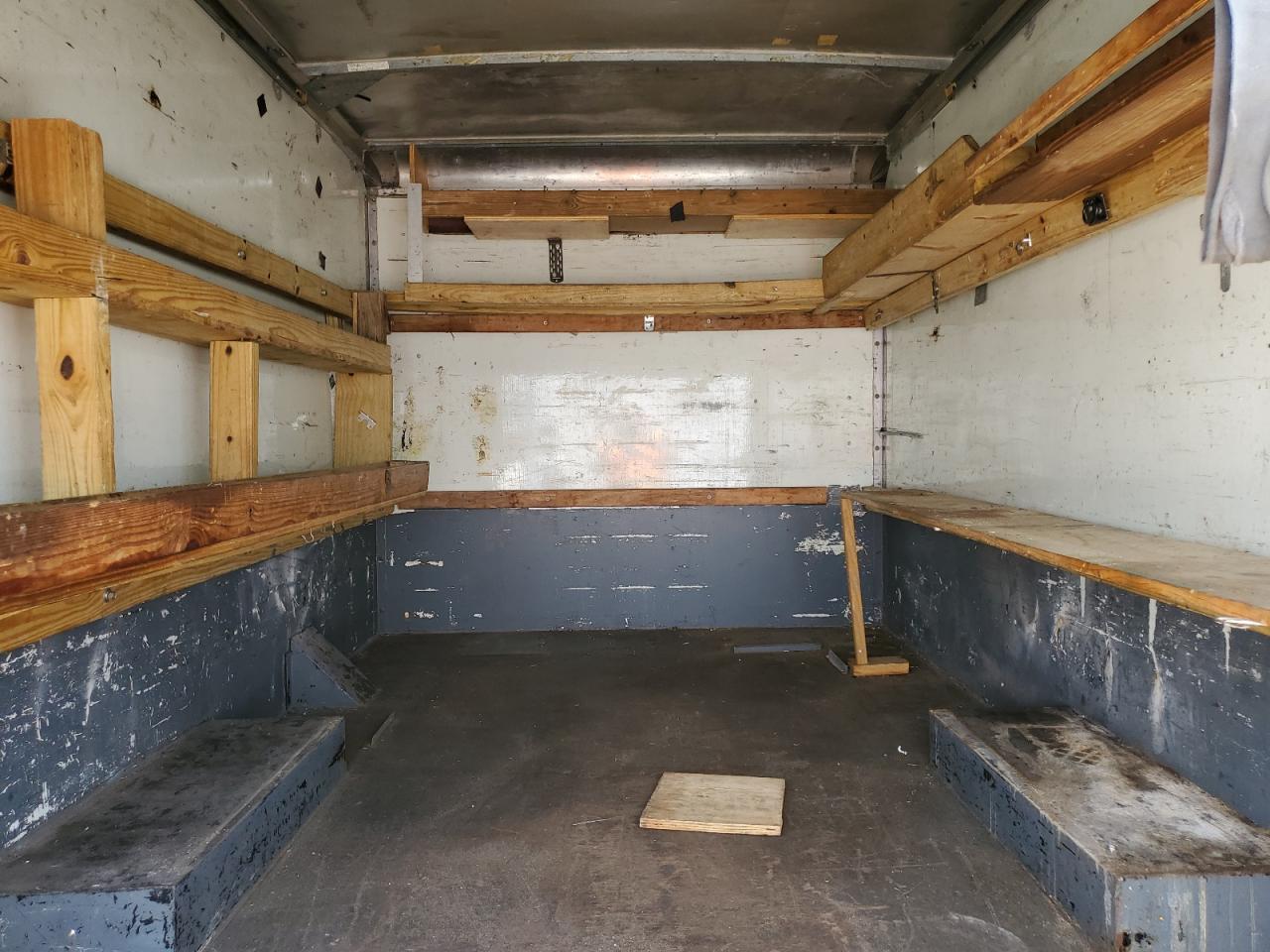 2004 GMC Savana Cutaway G3500 VIN: 1GDGG31V041901581 Lot: 60444945