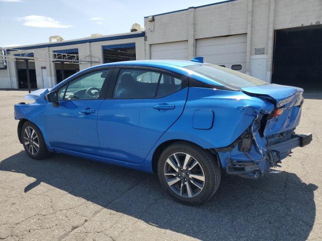  NISSAN VERSA 2021 Granatowy