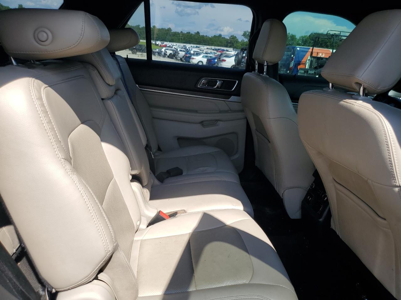 2018 Ford Explorer Limited VIN: 1FM5K7F8XJGA26261 Lot: 62284495