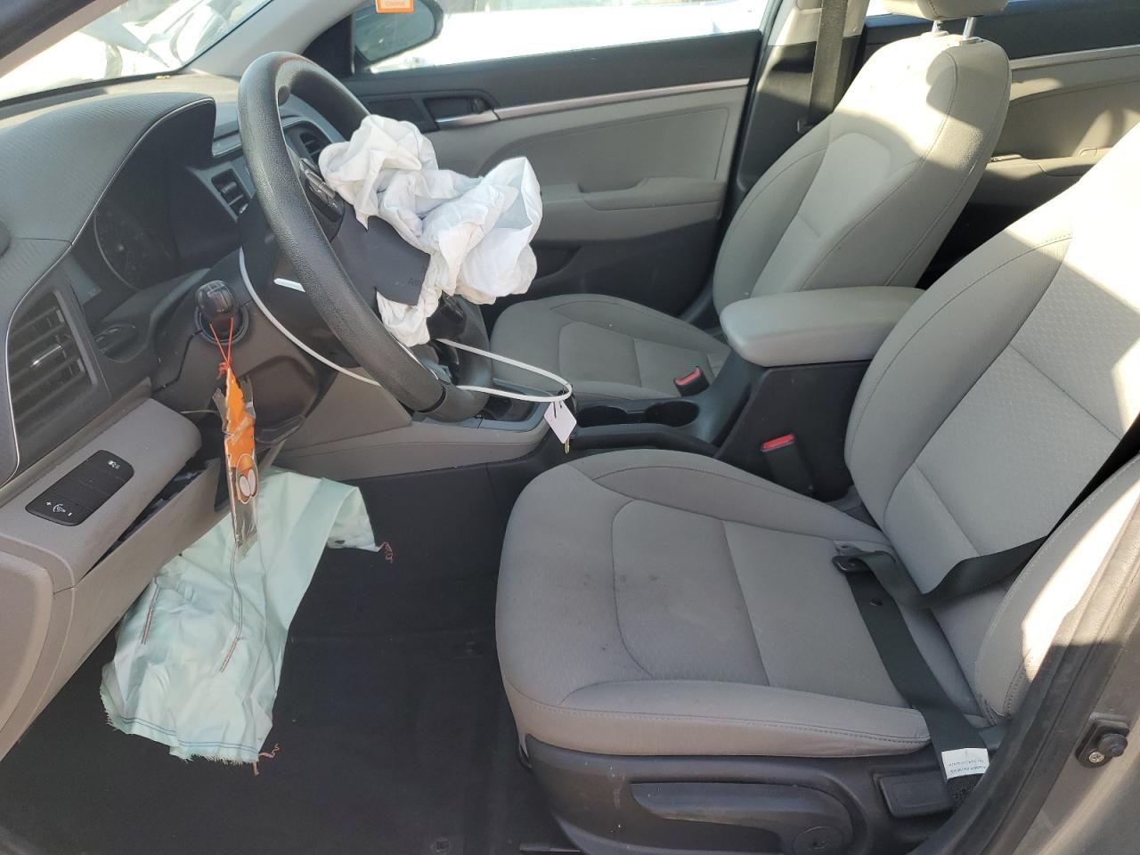 2019 Hyundai Elantra Se VIN: KMHD74LF0KU806982 Lot: 62340625