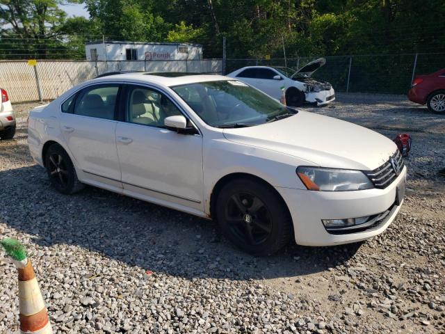 2013 VOLKSWAGEN PASSAT SEL  