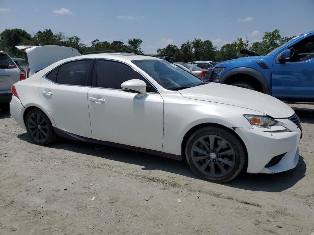  LEXUS IS 2016 Белы