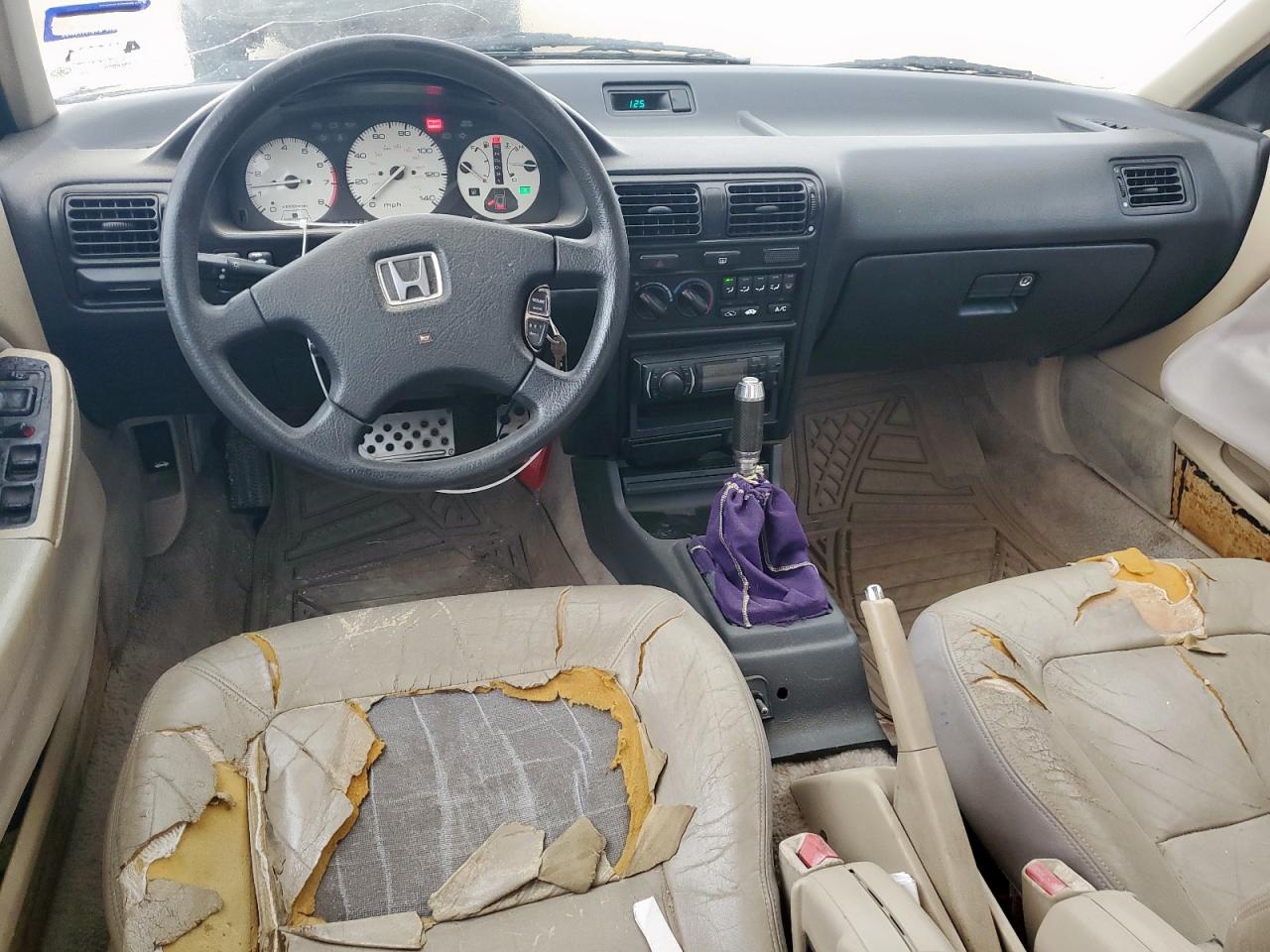 1991 Honda Accord Ex VIN: 1HGCB766XMA133328 Lot: 62580325