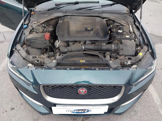2016 JAGUAR XE R-SPORT D 