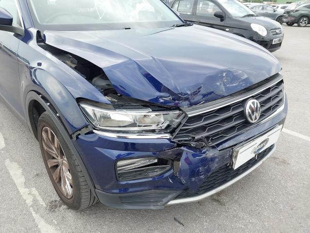 2019 VOLKSWAGEN T-ROC SE T