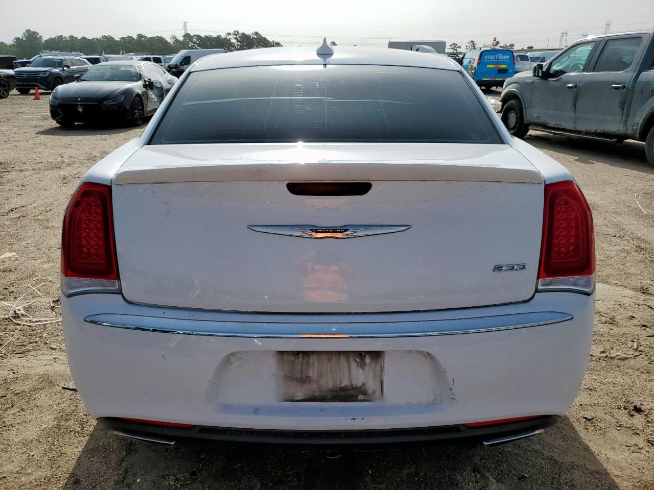 2017 Chrysler 300 Limited VIN: 2C3CCAAG6HH647200 Lot: 62815935