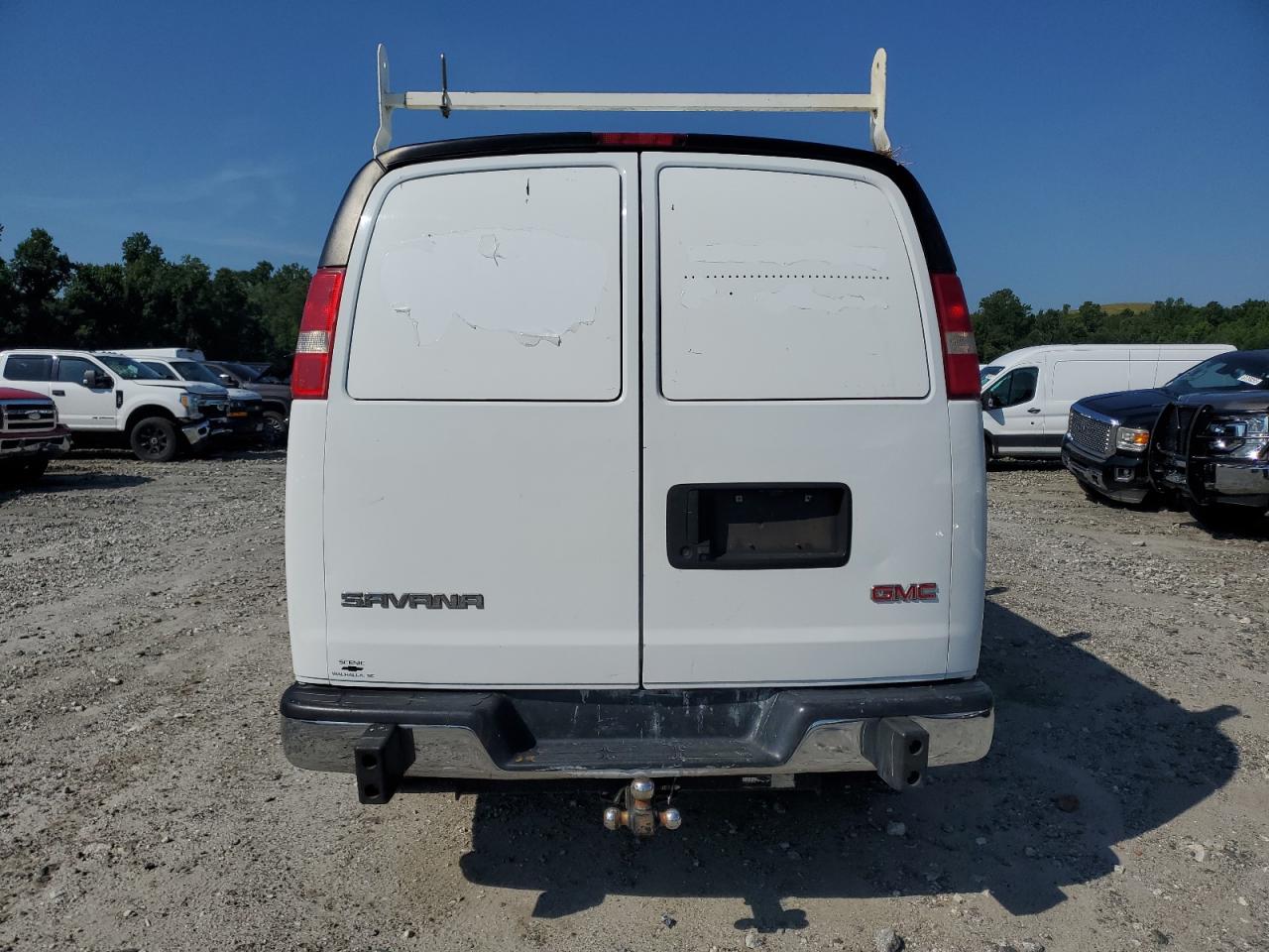 2018 GMC Savana G2500 VIN: 1GTW7AFG8J1902911 Lot: 61733025