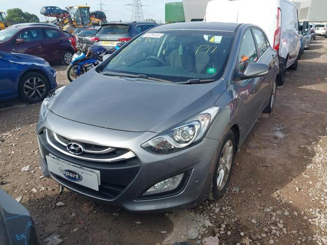 HYUNDAI I30 STYLE 2012