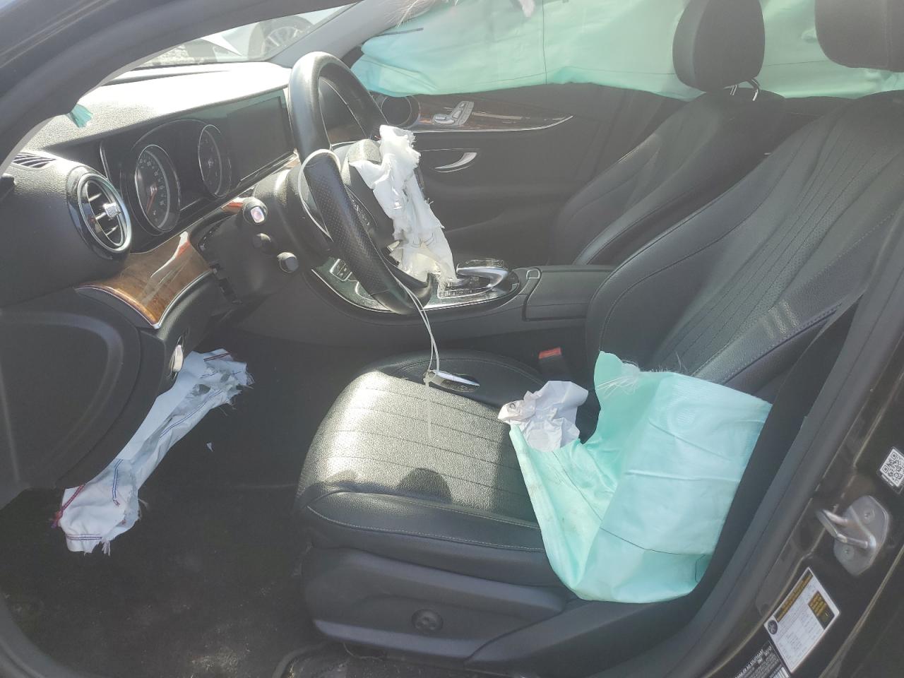2018 Mercedes-Benz E 300 VIN: WDDZF4JB1JA301391 Lot: 62199365