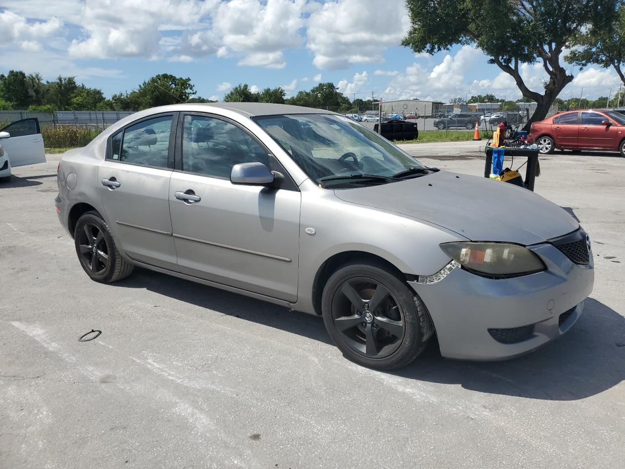MAZDA 3 2006 VIN JM1BK32F461416917 zdjęcie 4