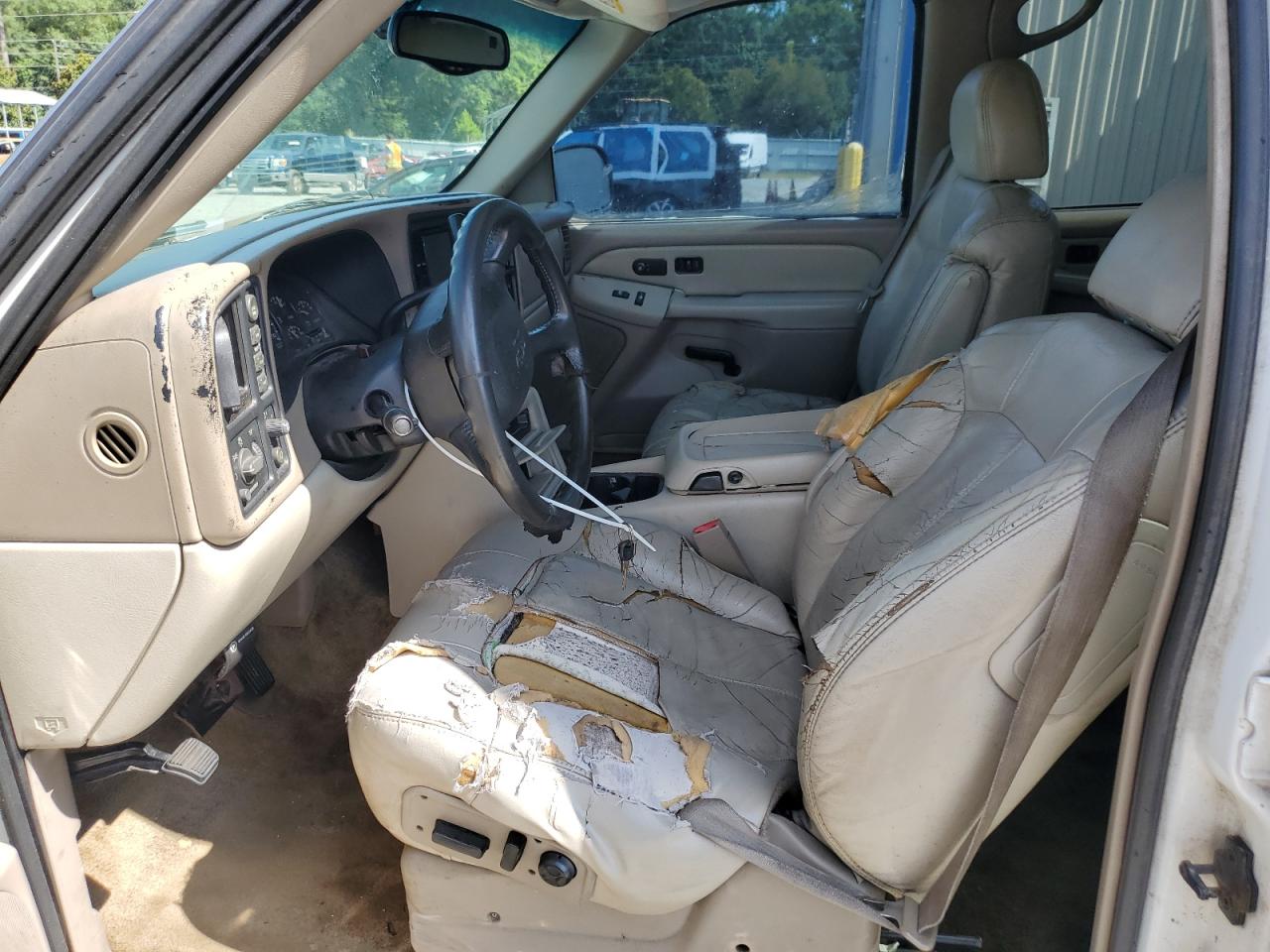 2002 Chevrolet Tahoe K1500 VIN: 1GNEK13Z62R315584 Lot: 61792185