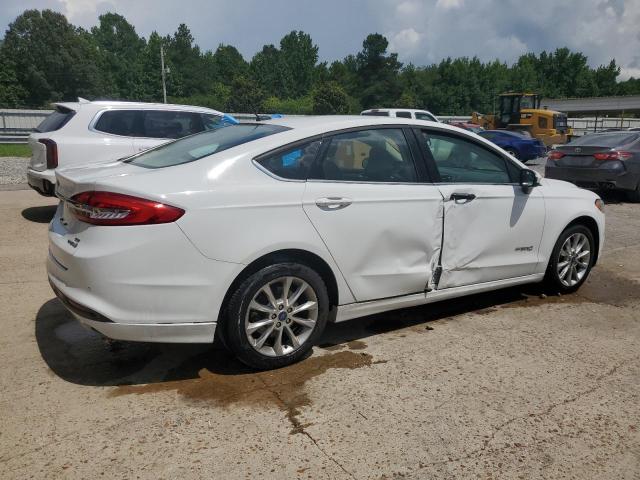  FORD FUSION 2017 Biały