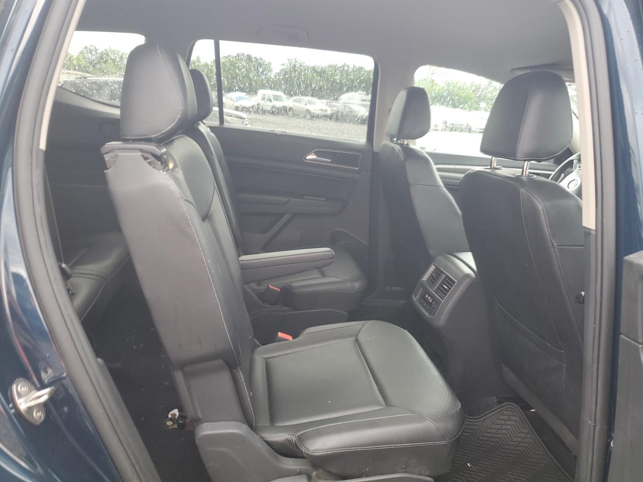 2018 Volkswagen Atlas Se VIN: 1V2DR2CA0JC589718 Lot: 61767575