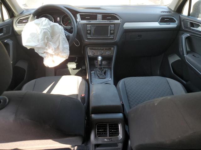  VOLKSWAGEN TIGUAN 2018 Чорний