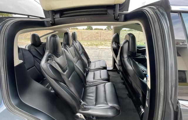Parquets TESLA MODEL X 2016 Blue