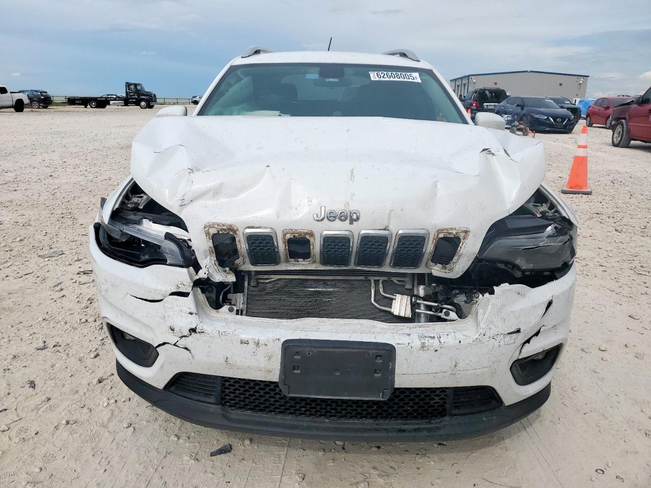 JEEP GRAND CHER 2019 VIN 1C4PJLLB2KD154649 zdjęcie 5